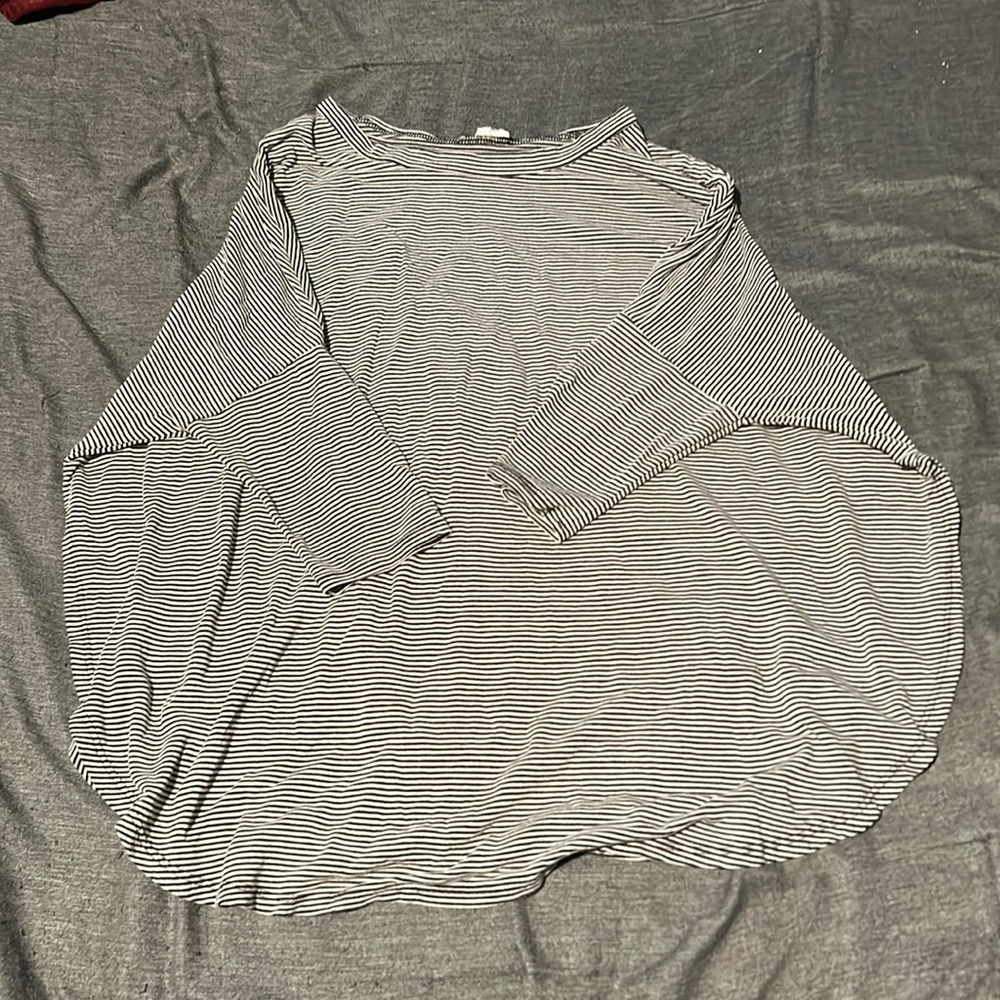 It’s a unique shirt , vintage